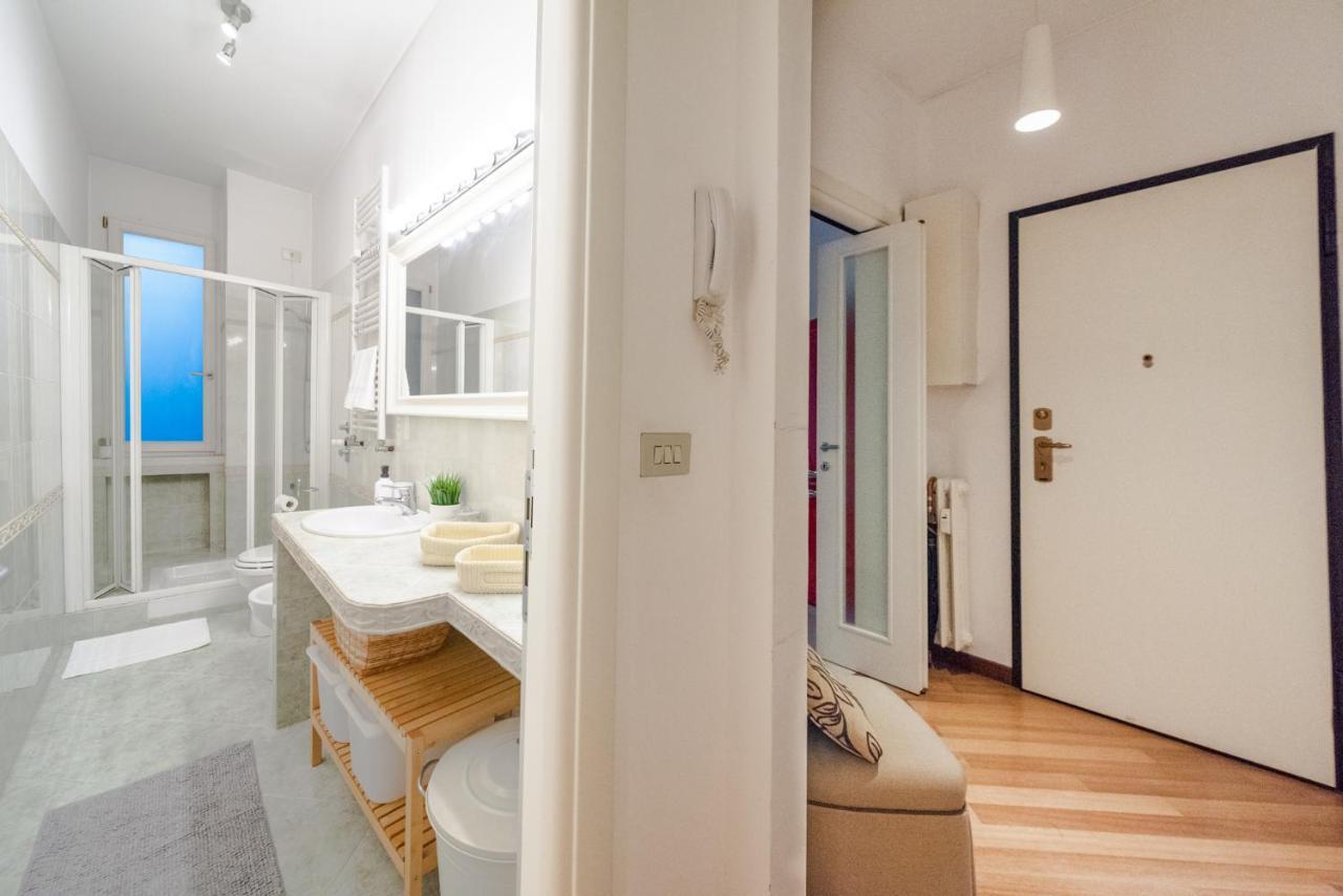 Sebino Guest House Milano Esterno foto